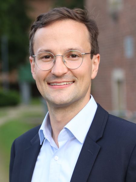 Dr Christoph Schran